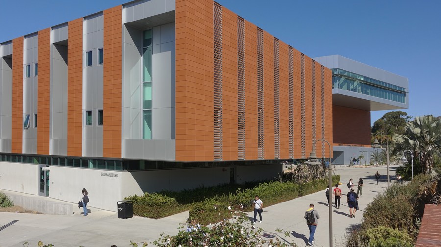 Evolving job market, soaring loan debt drive students to community colleges